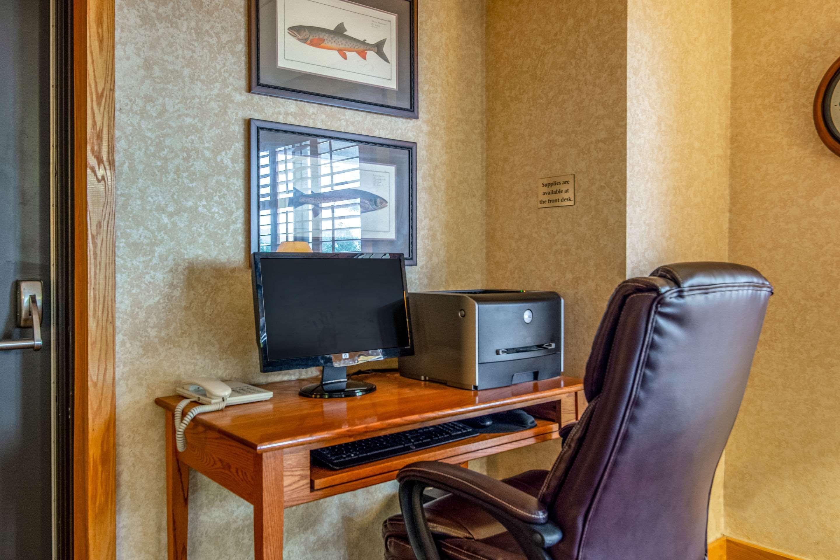 Quality Inn Tully I-81 Exterior photo